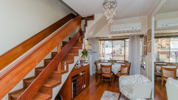 Vende-se cobertura com 3 quartos (1 suíte), piscina privativa, 202m² e 2 vagas - Mont Serrat