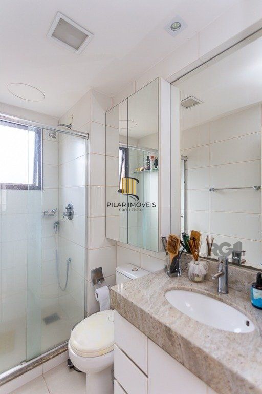 Apartamento 3 dormitórios, 1 suíte, 2 vagas - 74,91m² no Bairro Petrópolis