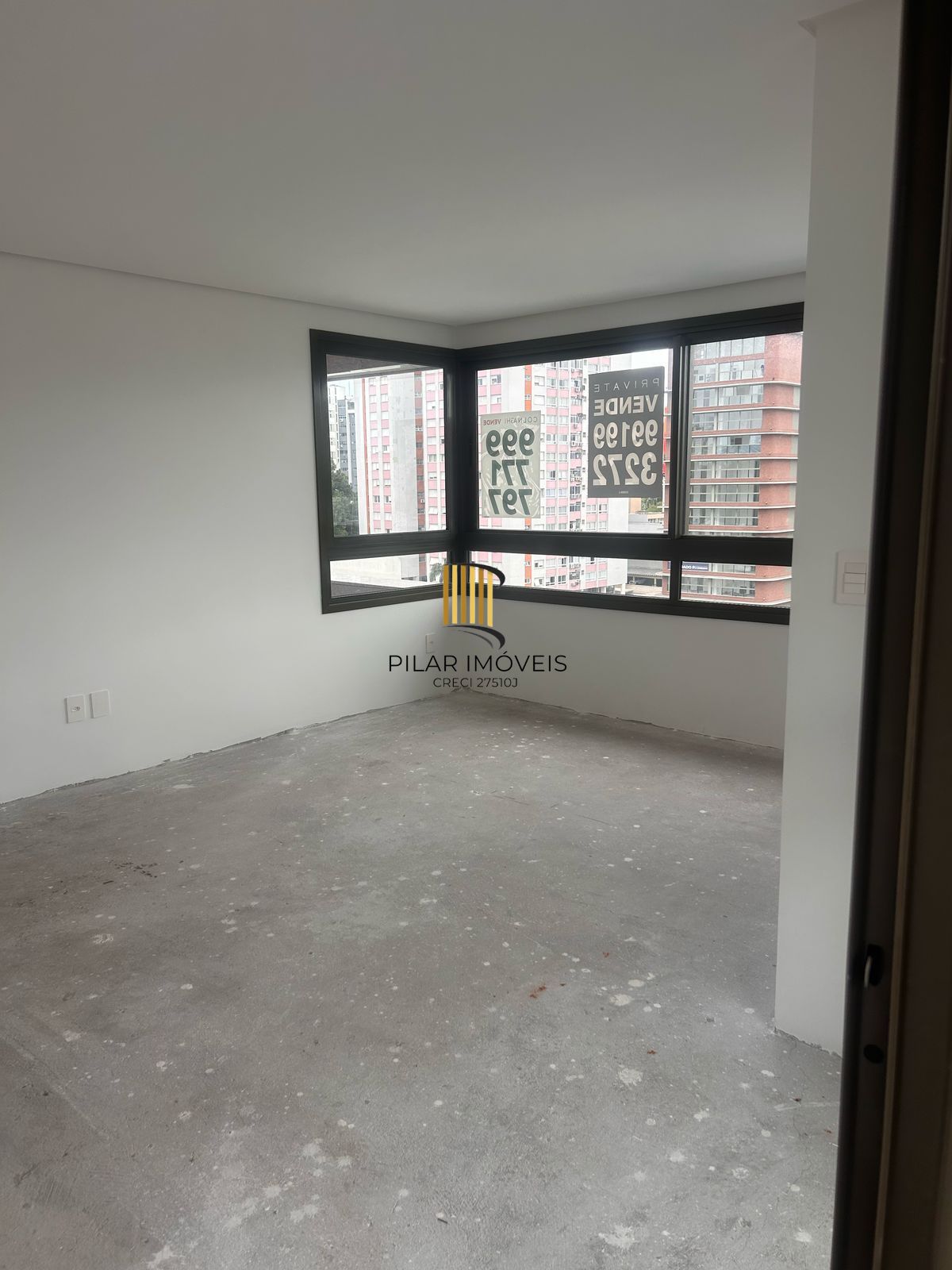 Apartamento de 2 quartos com 88 m², 2 vagas, sacada e churrasqueira - Auxiliadora