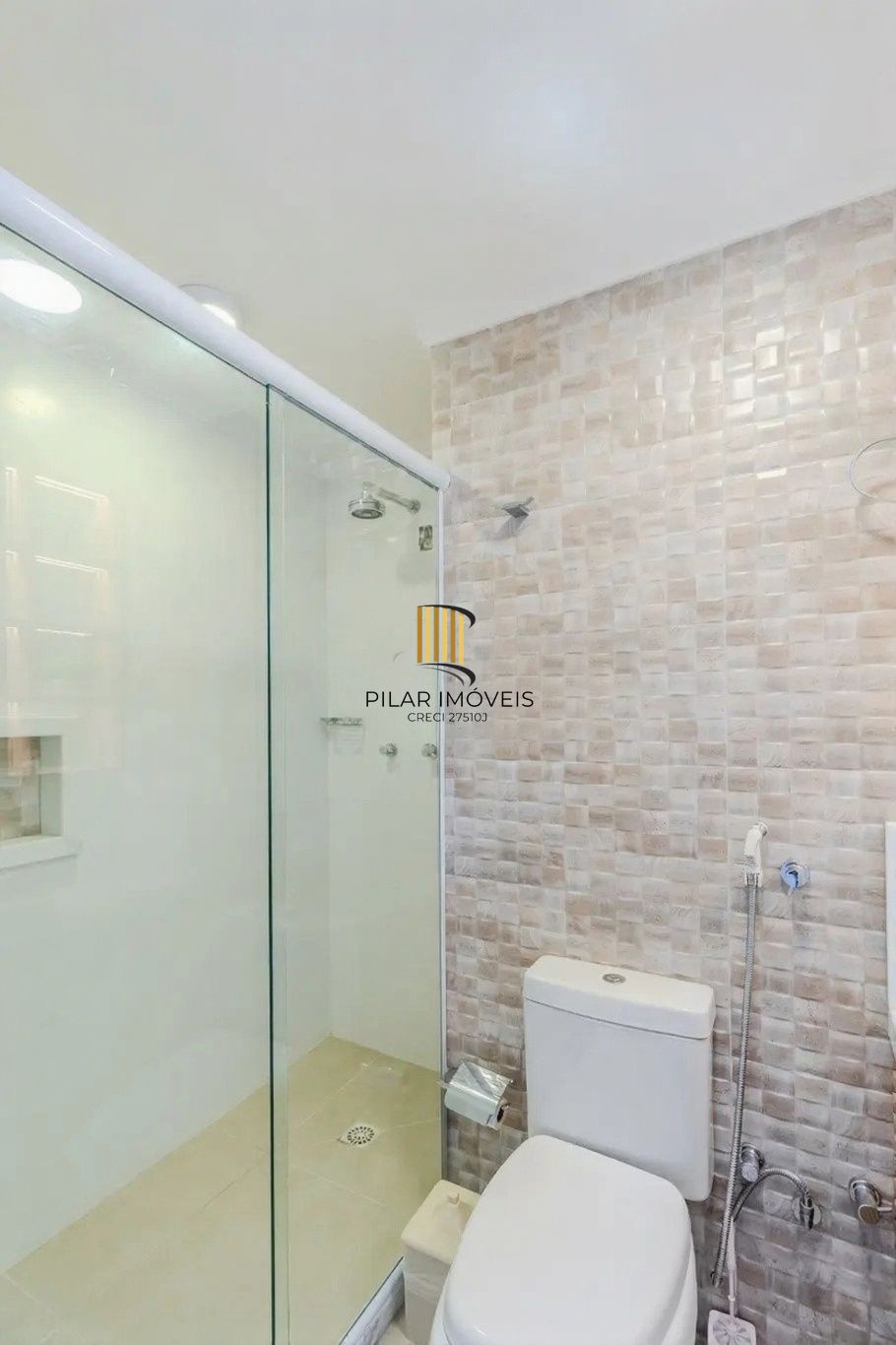 Vende-se apartamento com 3 quartos (1 suíte), 89m² e 1 vaga – Bom Fim