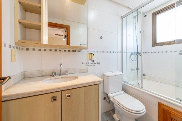 Vende-se apartamento com 3 quartos(1 suíte), 106m² e 2 vagas - Bela Vista
