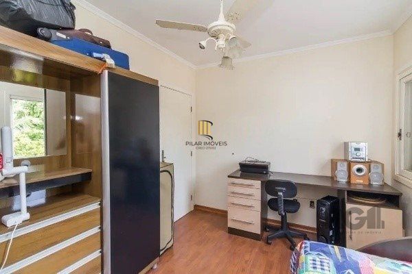 Vende-se belo sobrado com 3 quartos com suíte e 3 vagas cobertas - 182m² - Vila Ipiranga