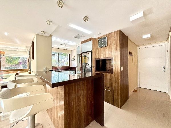 Vende-se apartamento com 3 quartos (1 suíte), 107 m² e 2 vagas – Jardim Itu