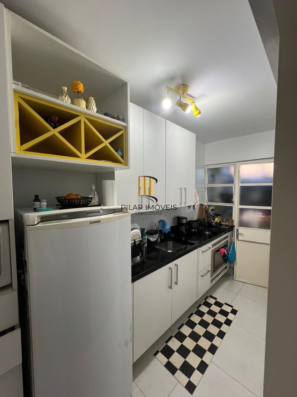 Vende-se apartamento com 1 quarto, 45 m² e 1 vaga - Mont Serrat