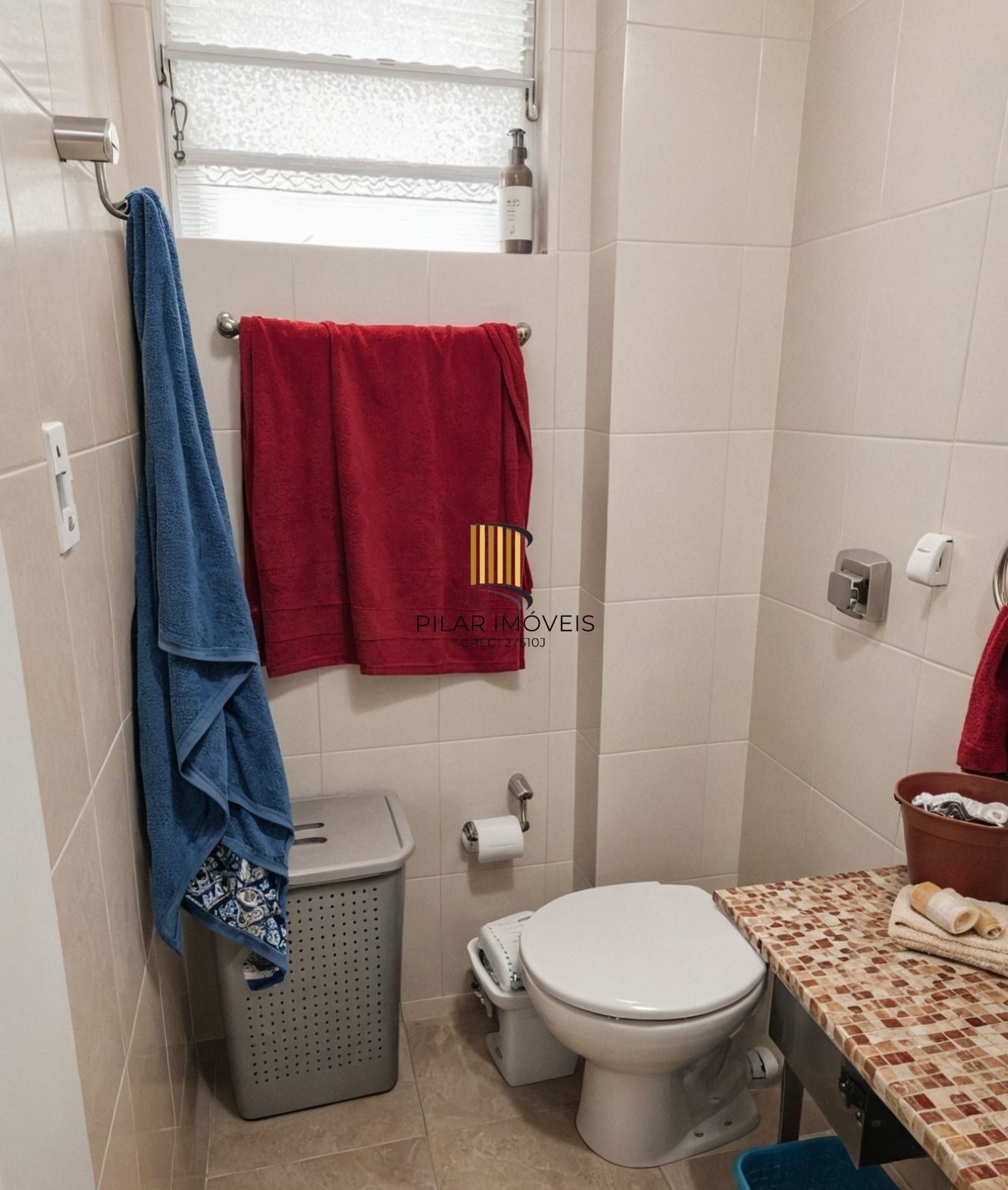 Vende-se apartamento de 1 dormitório com 43 m² e 1 vaga - Floresta