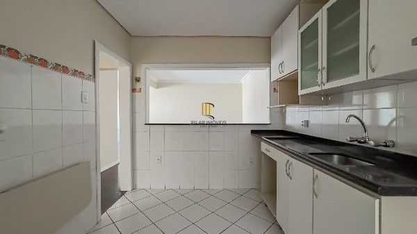 Vende-se amplo apartamento com 3 quartos - 113 m² -Rio Branco