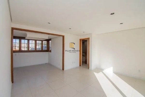 Vende-se apartamento de 2 quartos, 1 vaga, 87m² - Bom Fim