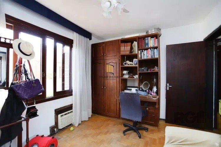 Vende-se ampla cobertura 3 quartos com vaga, lareira e churrasqueira - 175m² - Auxiliadora