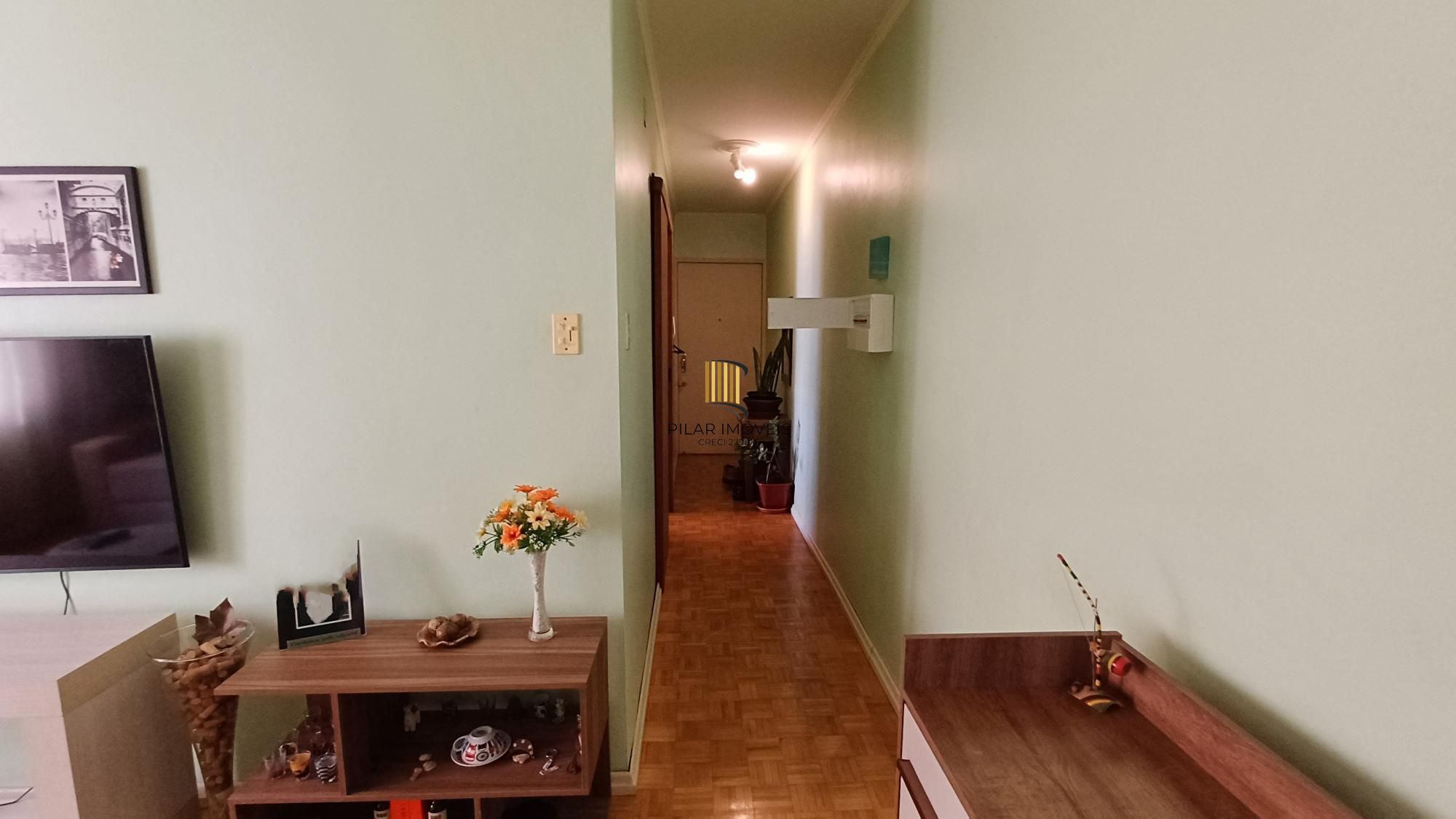 Vende-se apartamento com 2 quartos e 81 m² - Teresópolis