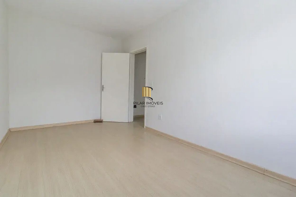 Vende-se cobertura com 1 quarto, 105m² e 1 vaga - Mont Serrat