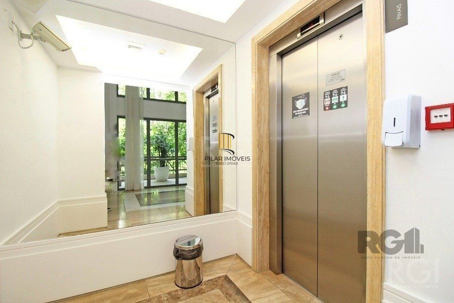 Apartamento 2 dormitórios, 1 suíte, vaga dupla - 85,90m² de área privativa no Bairro Três Figueiras