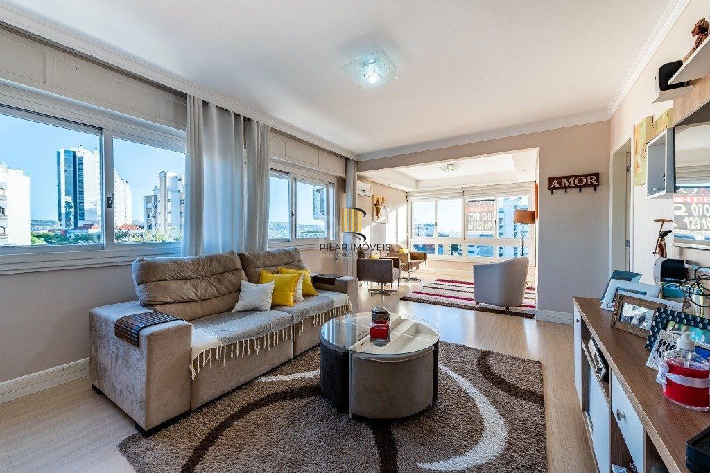 Vende-se apartamento - 117m², 3 dormitórios(1 suíte), 2 vagas - Petrópolis