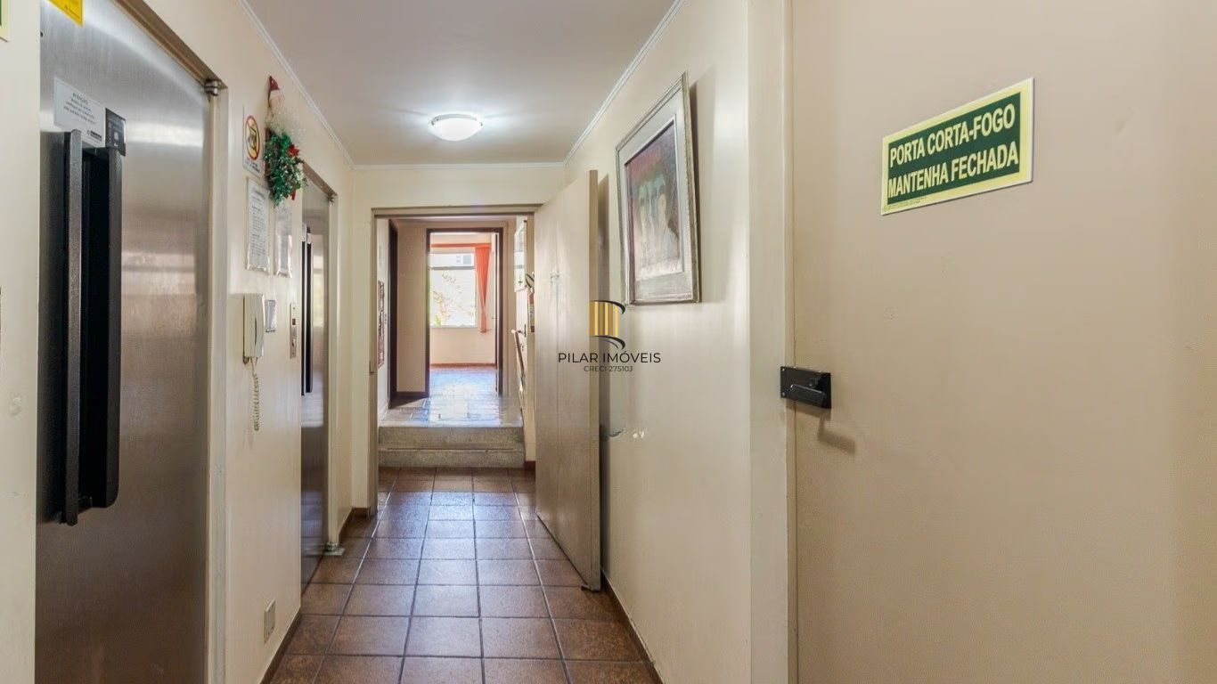 Excelente apartamento de 2 D na Demétrio Ribeiro