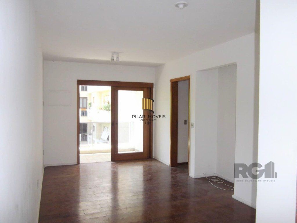 Apartamento 2 dormitórios, 1 suíte, 1 vaga - 90m² de área privativa no Bairro Mont Serrat