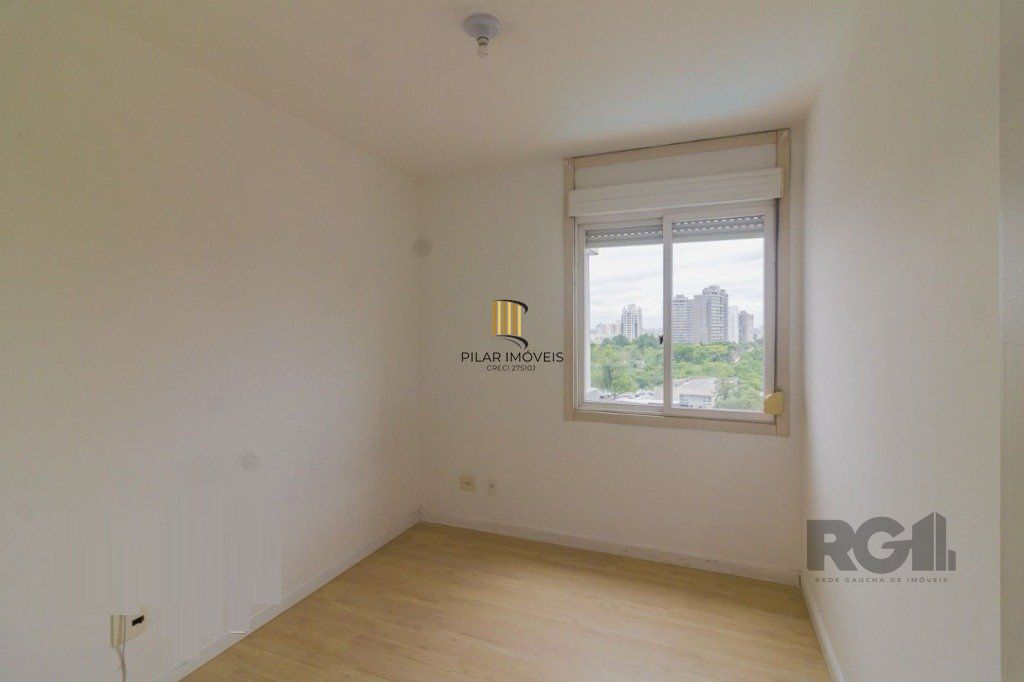 Vende-se amplo apartamento 3 quartos com suíte, sacada e 2 vagas - 112m² - Chácara das Pedras