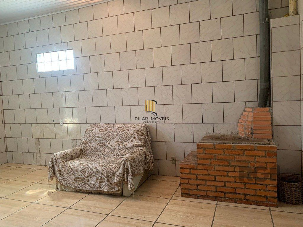 Vende-se casa 3 quartos com suíte e 3 vagas de garagem - 130m² - Jardim Itu Sabará