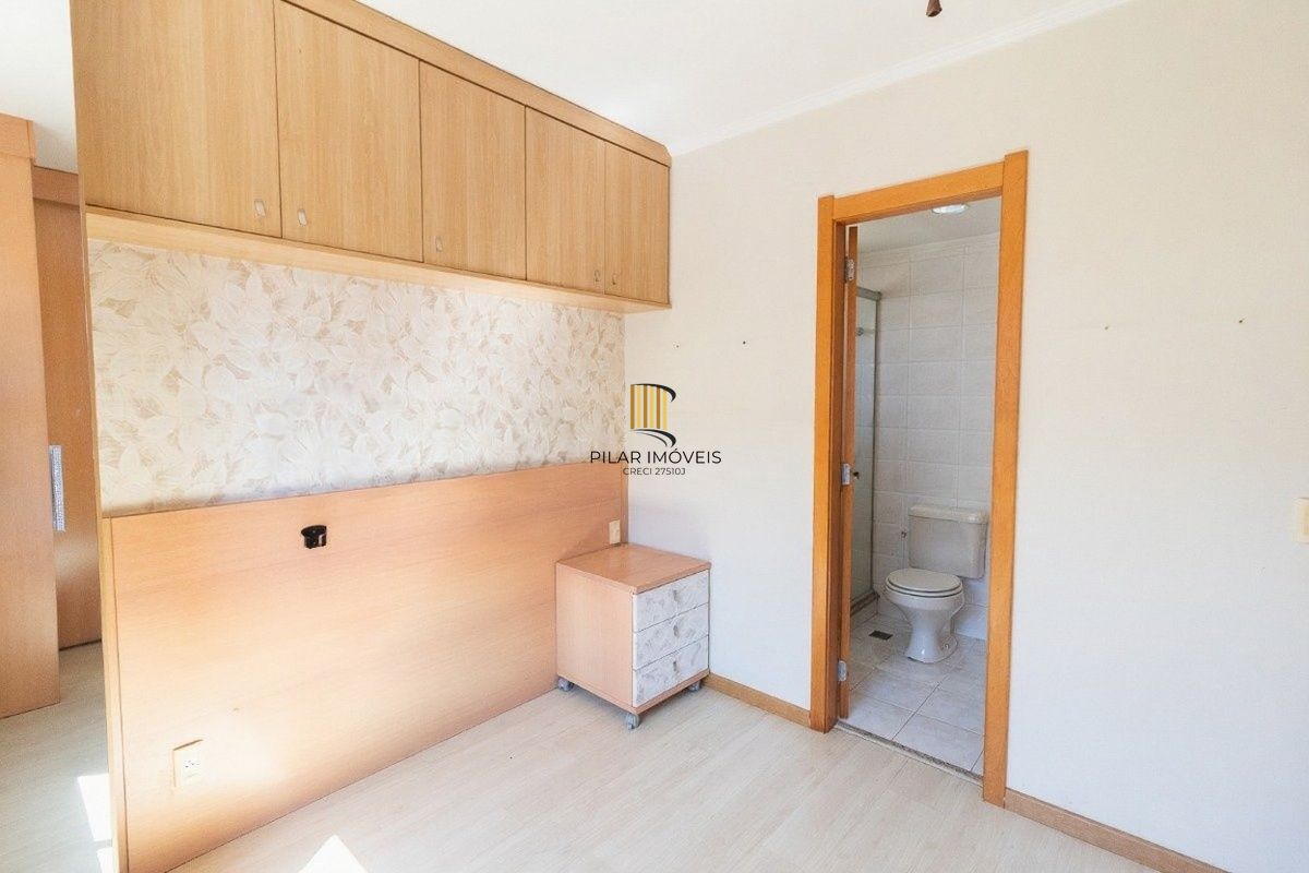 Vende-se apartamento com 3 quartos (1 suíte), 90m² e 2 vagas – Passo da Areia