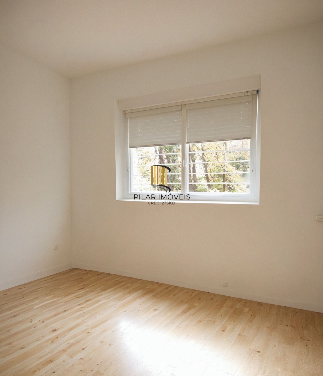 Vende-se apartamento térreo com pátio de 1 quarto - Santa Cecília