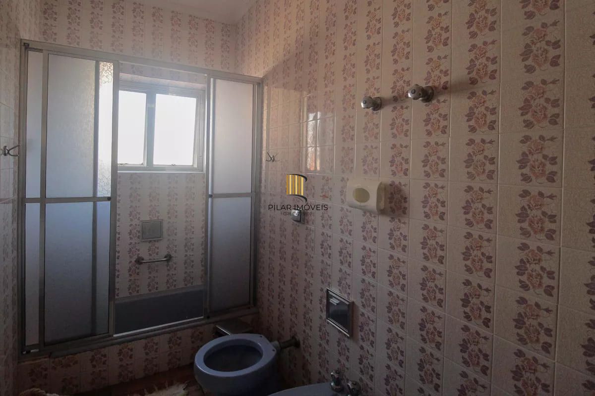 Vende-se apartamento com 4 quartos (1 suíte), 204 m² e 2 vagas - Rio Branco