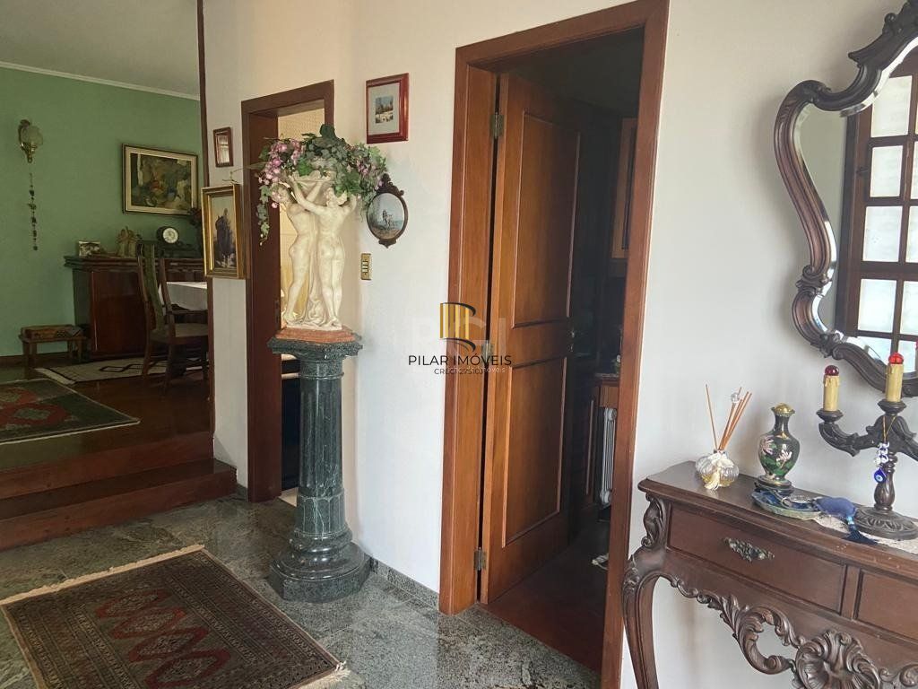 Casa à venda – 3 quartos, 1 suíte, 5 vagas – Chácara das Pedras
