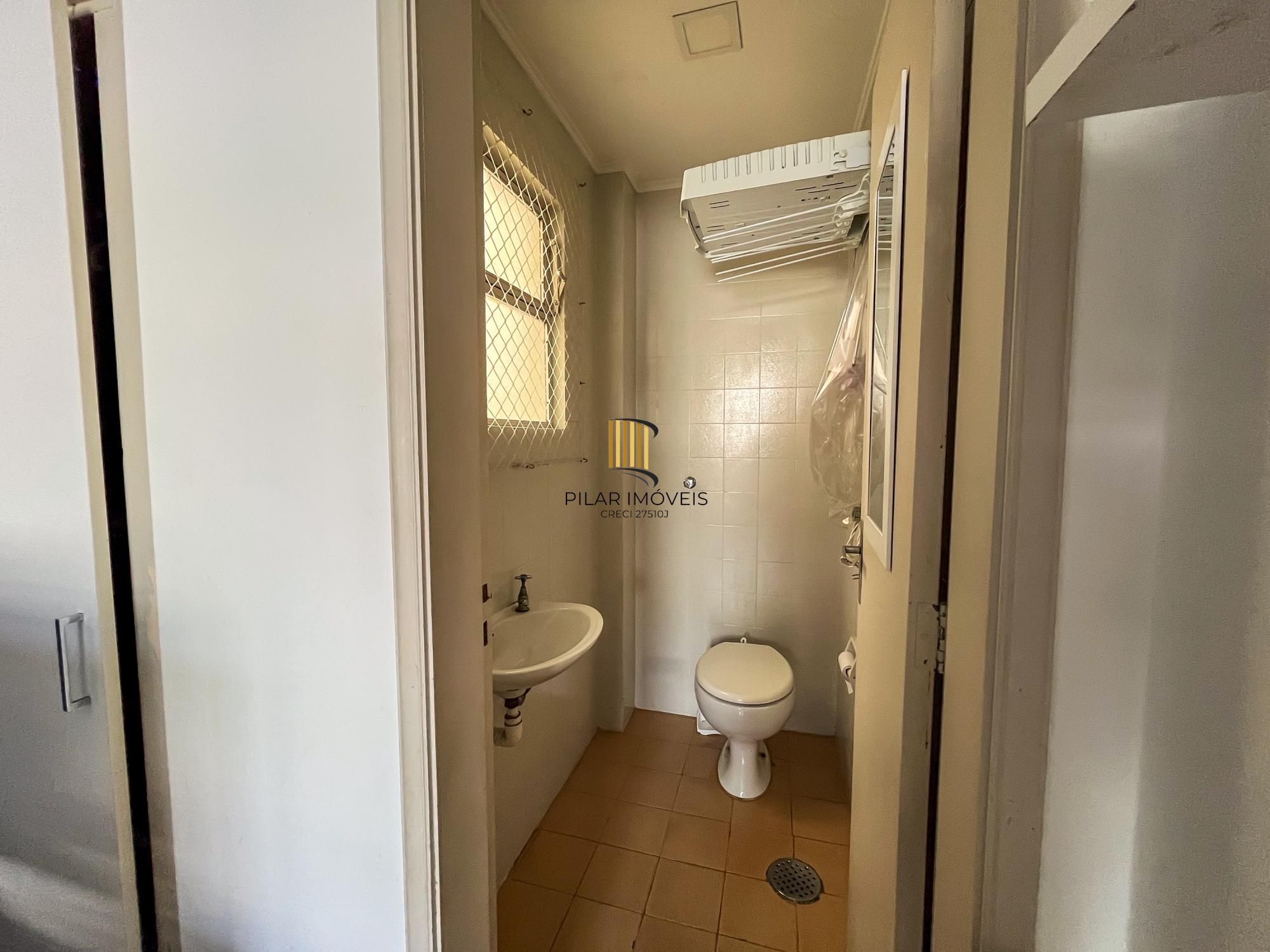 Vende-se apartamento com 2 quartos, 88m², churrasqueira e 1 vaga – Santa Cecília