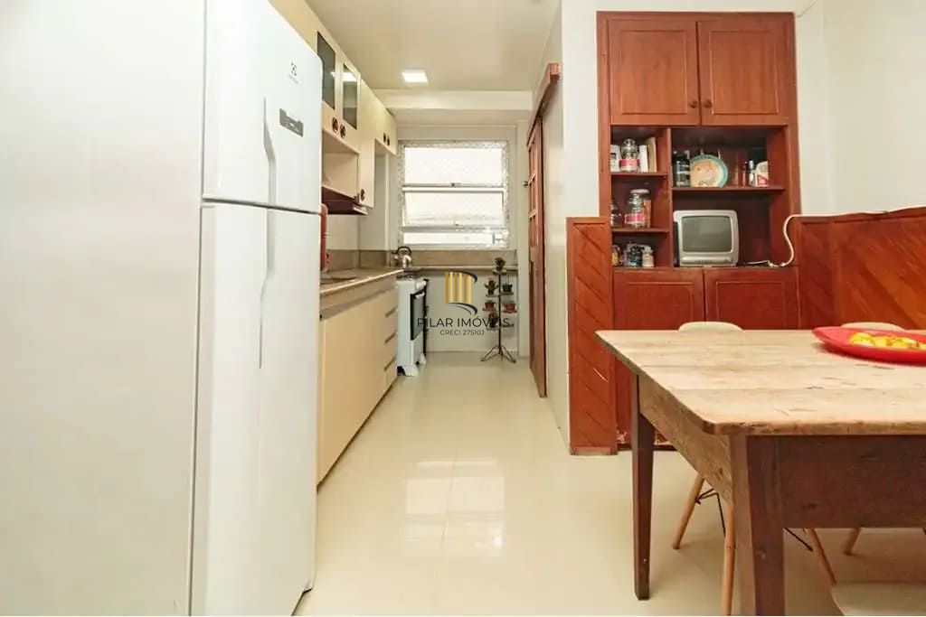 Vende-se apartamento com 3 quartos (1 suíte), 138 m² e 1 vaga – Rio Branco