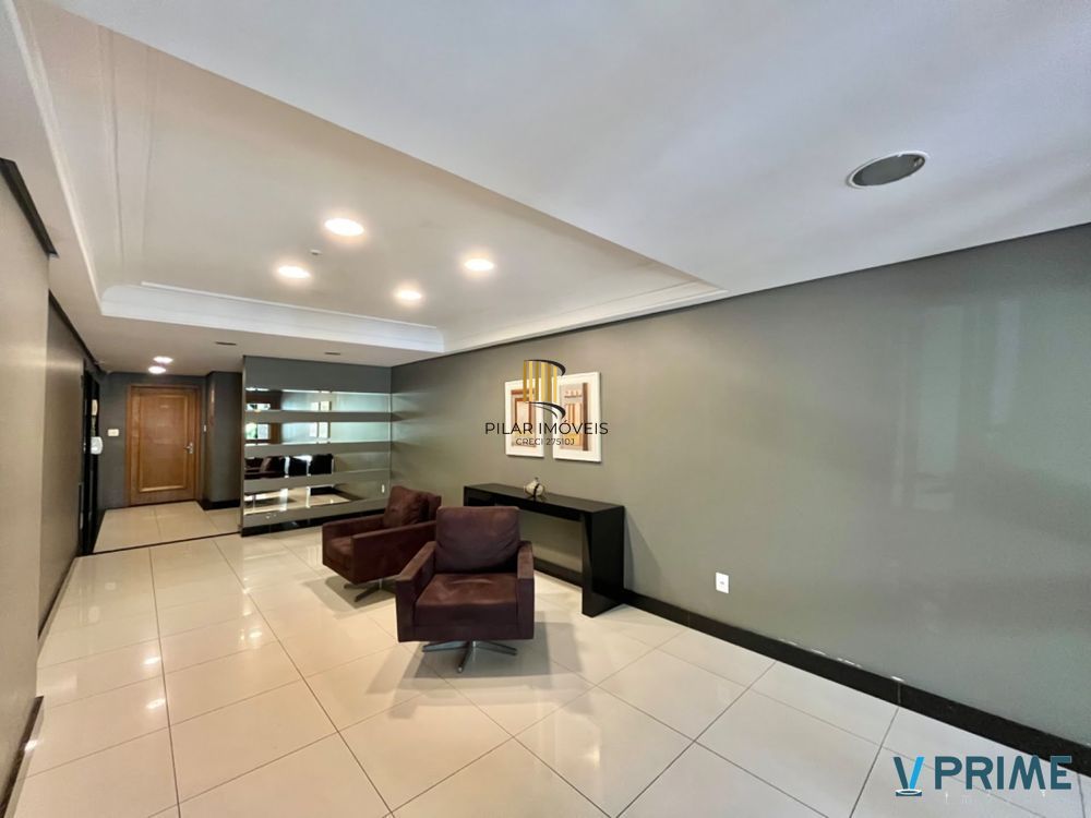 Vende-se apartamento com 2 quartos (1 suíte), 75 m² e 2 vagas – Petrópolis