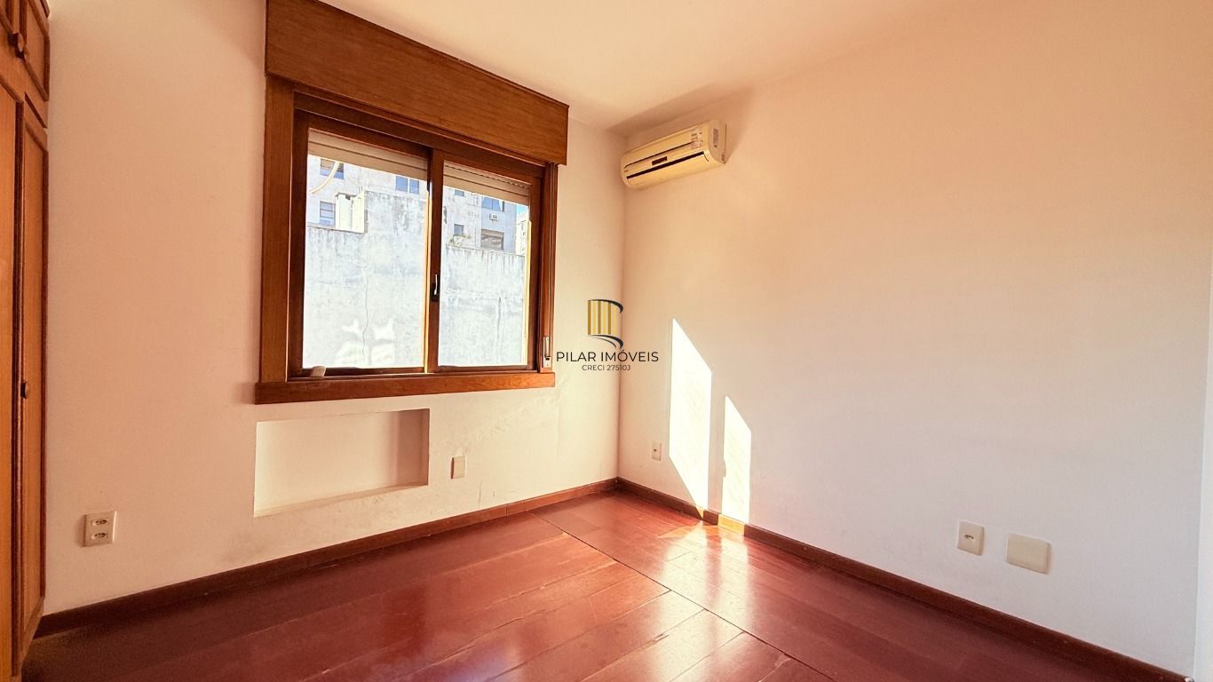 Vende-se apartamento com 3 quartos(1 suíte), sacada, churrasqueira e 1 vaga – 114 m² – Mont’Serrat