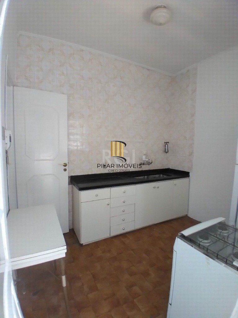 Apartamento 3 dormitórios 1 suíte 2 vagas no Bairro Moinhos de Vento