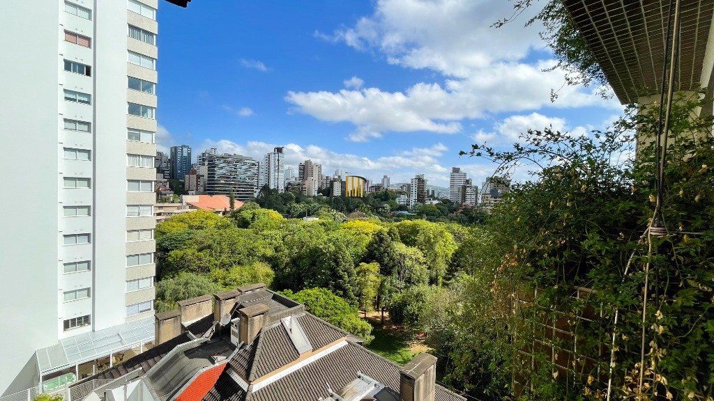 Vende-se luxuoso apartamento 3 quartos com suíte, 2 vagas, com churrasqueira e hidro - 148m² -  Petrópolis