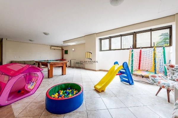 Vende-se apartamento com 3 quartos(1 suíte), 106m² e 2 vagas - Bela Vista