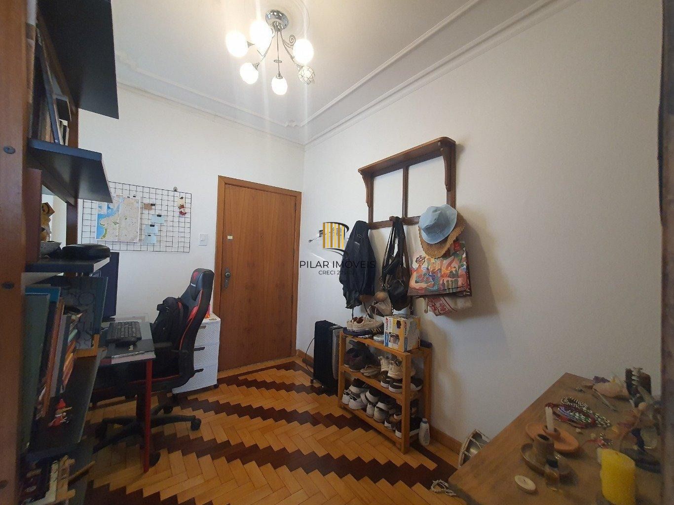 Vende-se apartamento com 1 quarto e 57,7 m² – Cidade Baixa