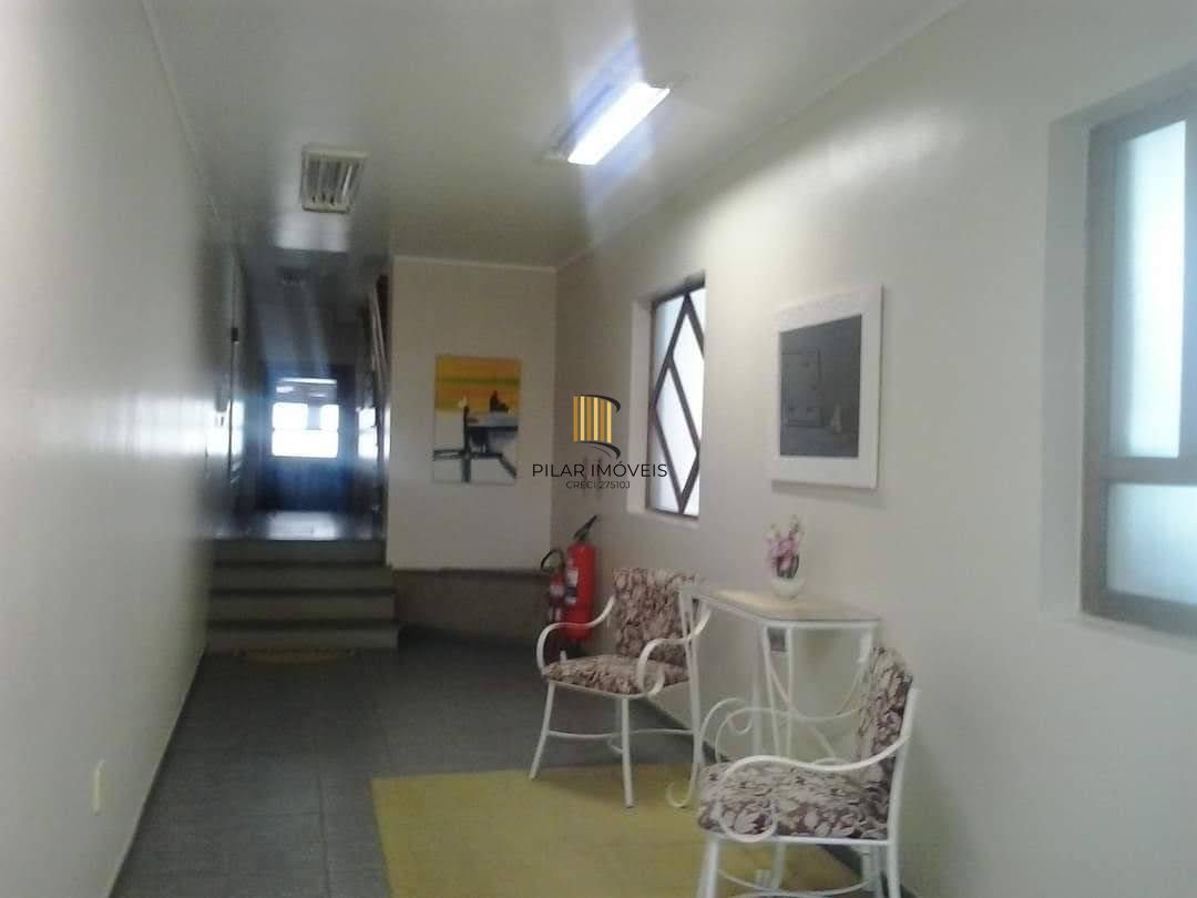 Vende-se apartamento de 2 quartos, 2 vagas, 74m² e sacada e churrasqueira - Higienópolis