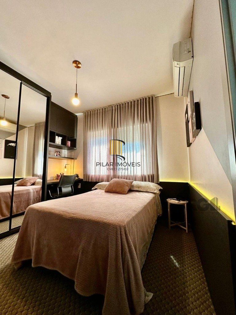 Vende-se luxuoso apartamento com 3 suítes, 2 vagas, lareira no bairro Rio Branco com 133m²