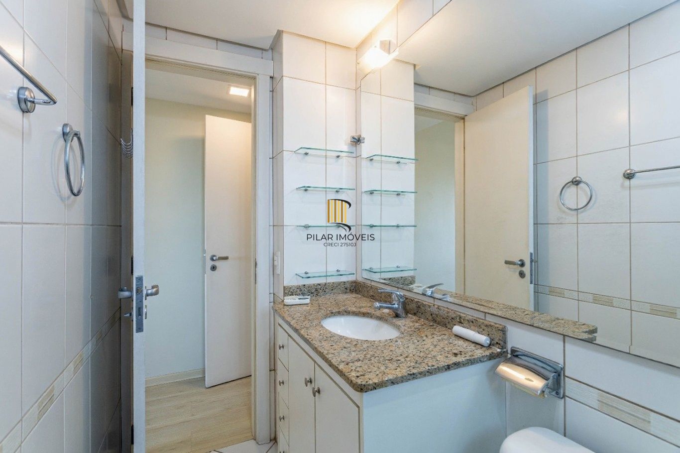 Vende-se apartamento com 3 quartos (1 suíte), 97m² e 2 vagas – São Geraldo