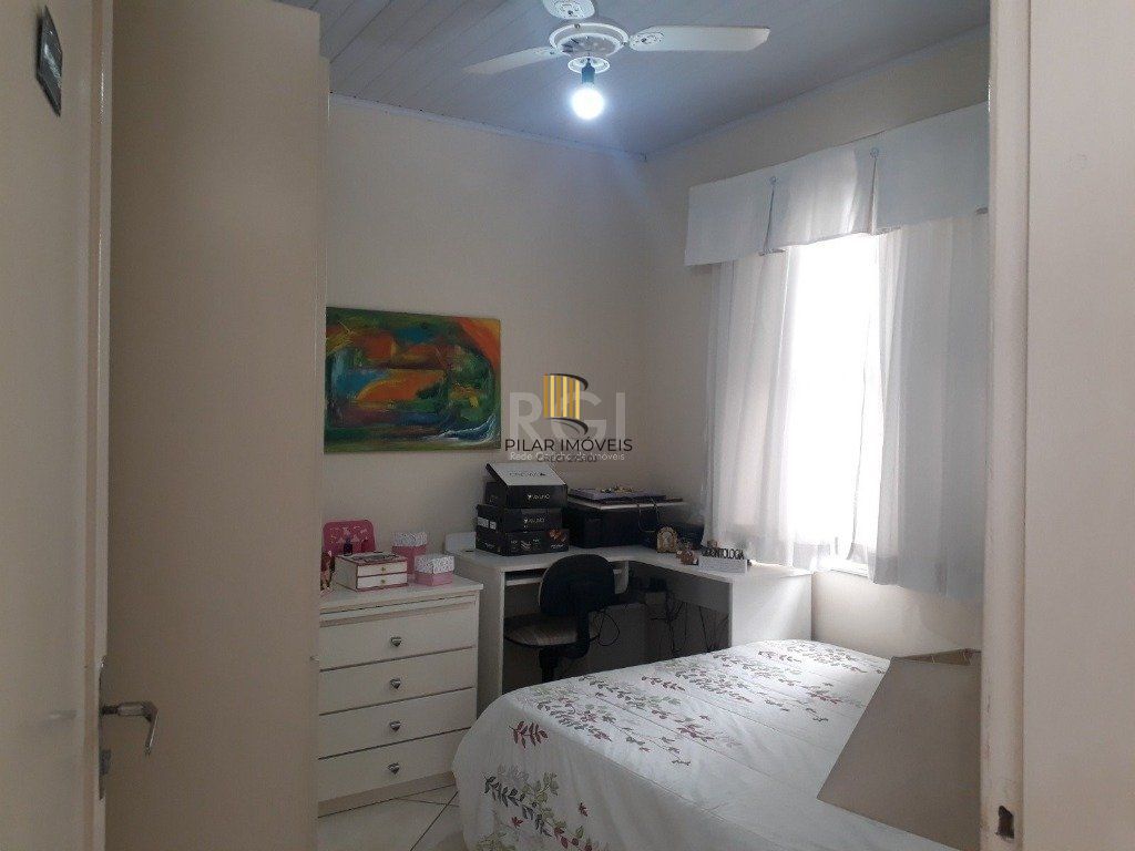 Casa para Venda - 152m², 3 dormitórios, sendo 1 suites, 1 vaga - Passo da Areia