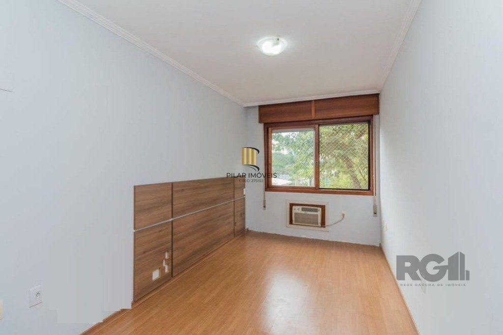 Ampla Cobertura de 181m² com 2 Quartos, Suíte e 2 Vagas no Bairro São João!