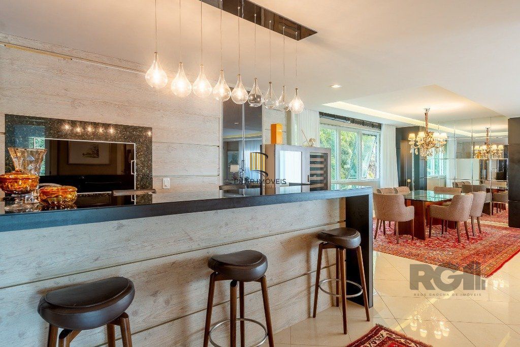 Apartamento 3 dormitórios no bairro Três Figueiras
