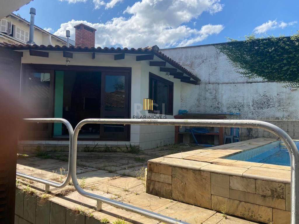 Casa à venda – 3 quartos, 1 suíte, 5 vagas – Chácara das Pedras
