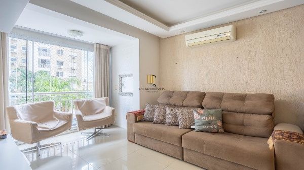 Vende-se apartamento com 2 quartos (1 suíte), 62m² e 1 vaga – Vila Ipiranga