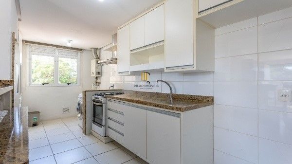 Vende-se apartamento com 2 quartos, 67 m², 2 vagas - Petrópolis