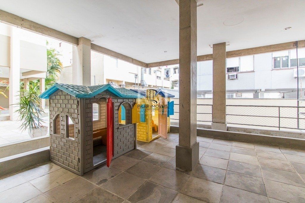 Apartamento para Venda - 93m², 2 dormitórios, 1 vaga - Menino Deus