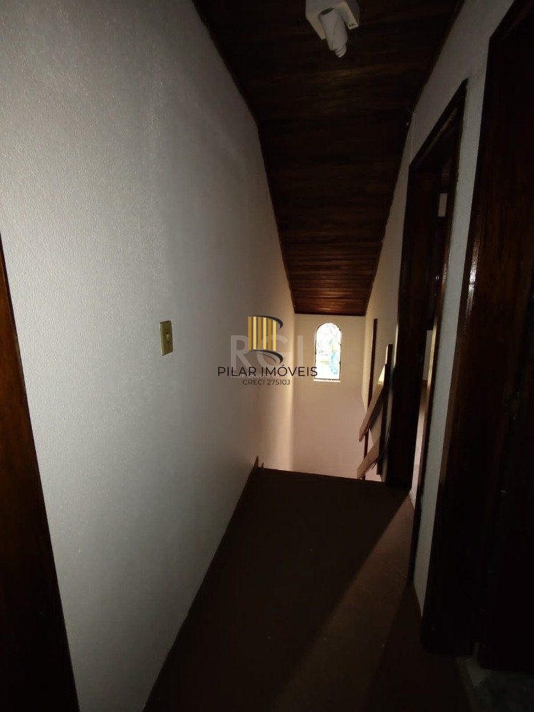 Casa para Venda - 98m², 2 dormitórios, 2 vagas - Alto Petrópolis