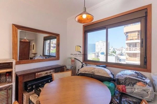 Vende-se apartamento com dois quartos(1 suíte), 73M² e 1 vaga - Rio Branco