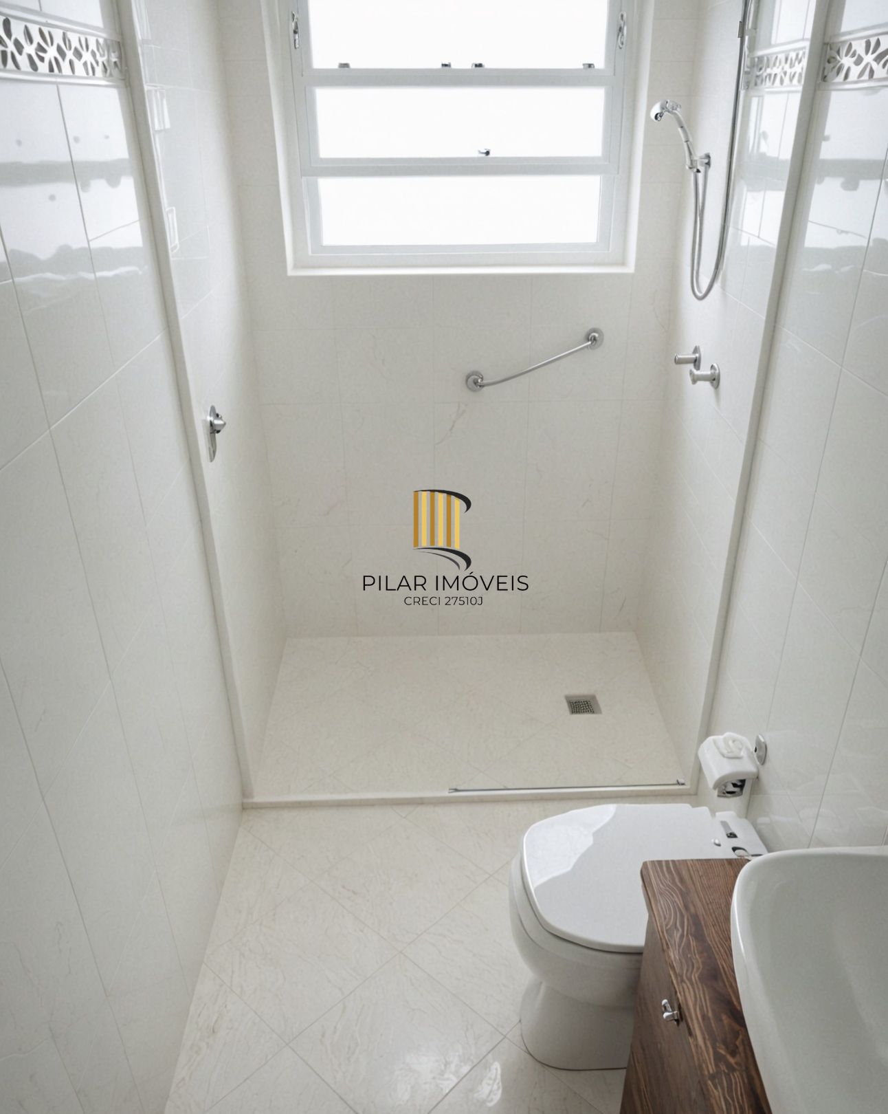 Vende-se apartamento térreo com pátio de 1 quarto - Santa Cecília