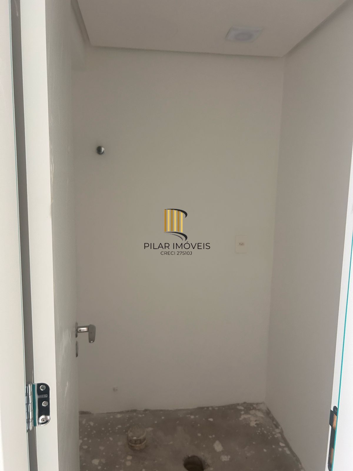 Apartamento de 2 quartos com 88 m², 2 vagas, sacada e churrasqueira - Auxiliadora
