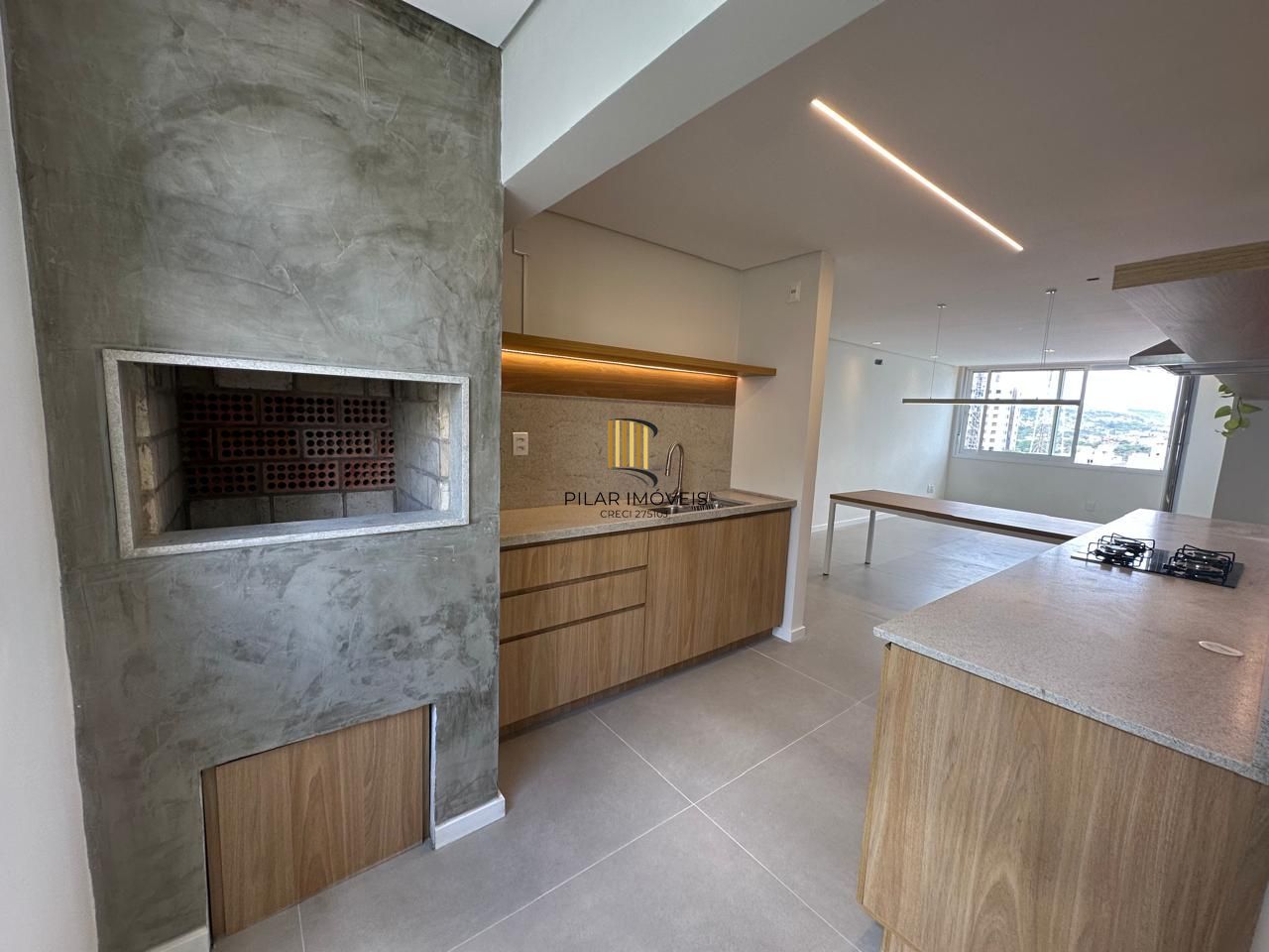 Vende-se apartamento com 3 quartos (2 suítes), 104,6m² e 1 vaga – Petrópolis