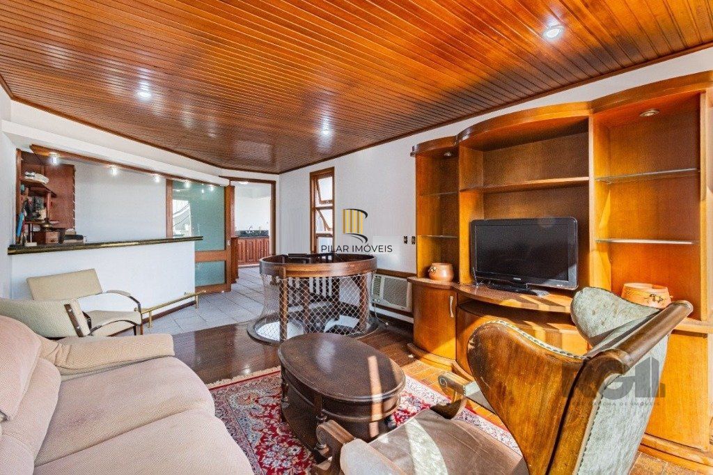 Vende-se ampla cobertura com 3 dormitórios 3 vagas - 269m² - Bairro Moinhos de Vento