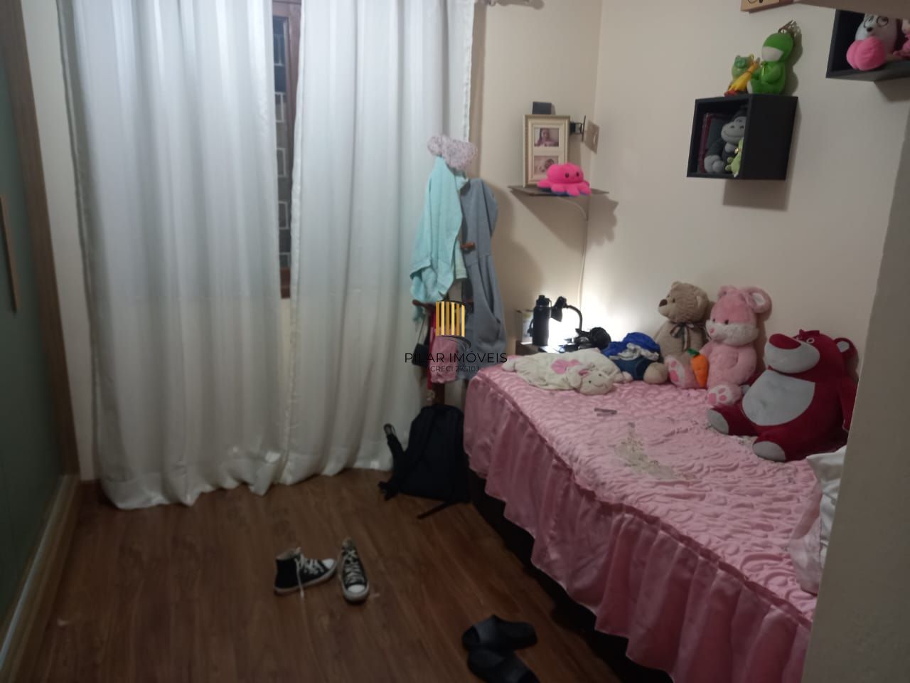 Excelente casa localzada ma Rua Santo Camaratto com 4 D e 1 suite