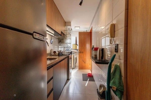 Vende-se apartamento com dois quartos(1 suíte), 73M² e 1 vaga - Rio Branco